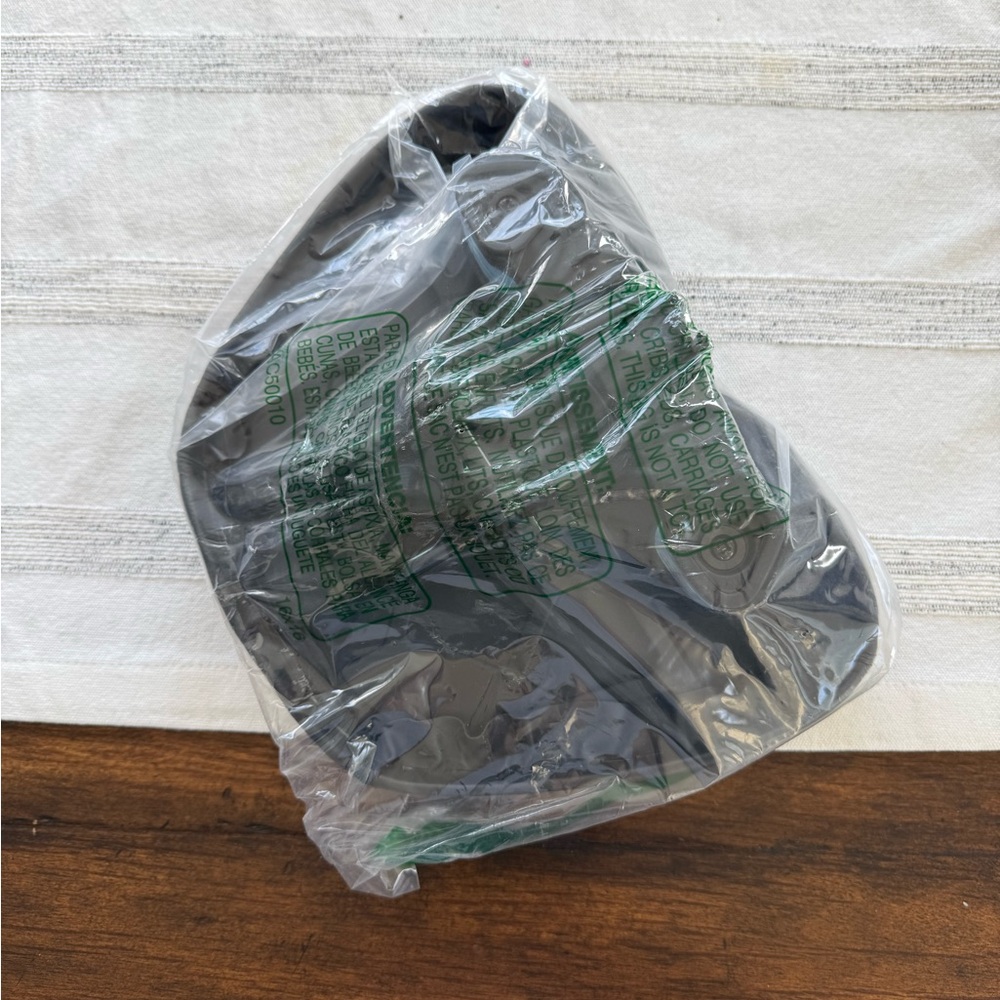 [🟡 Bundle 10 items for $25] 
Black Bicycle Comfort Seat - Picture 3 of 7